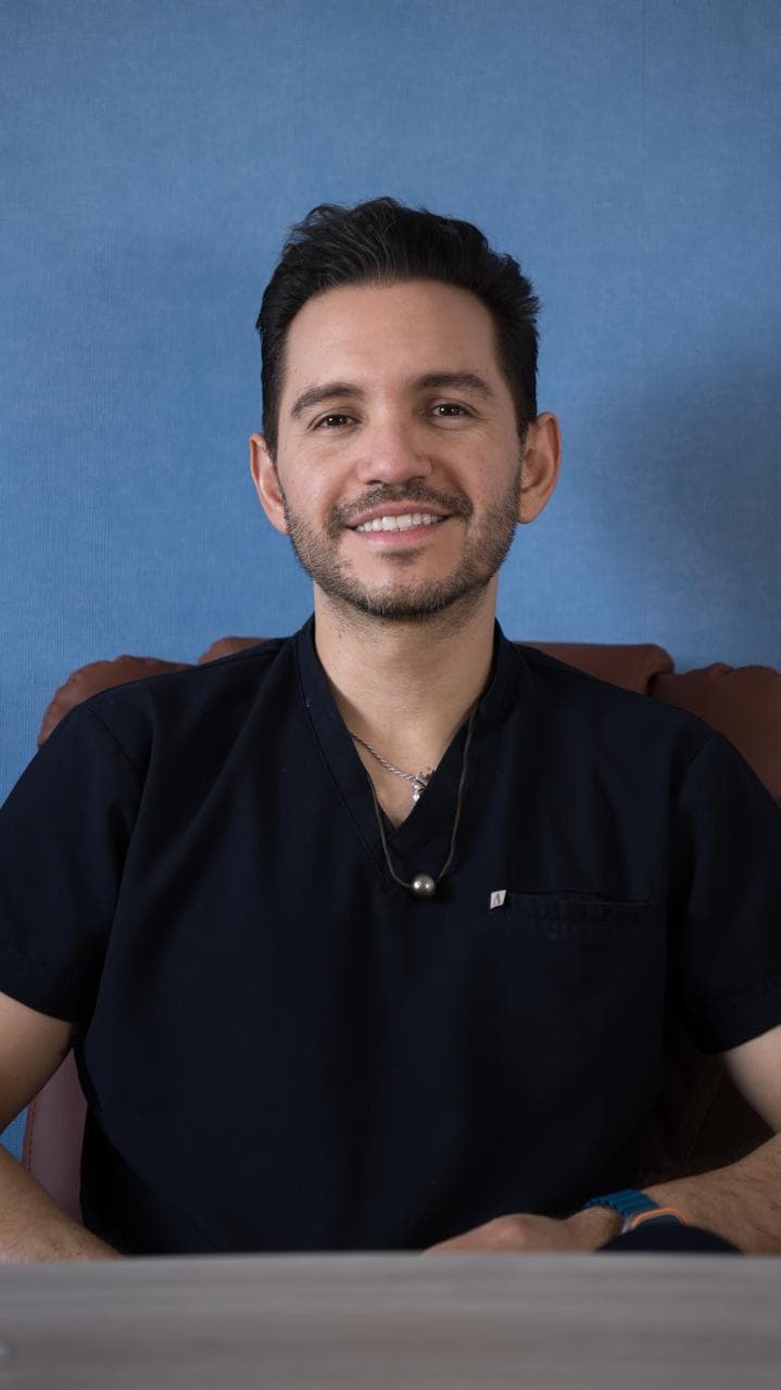 Dr. Diego Azpeitia - Ginecología y Fertilidad Humana